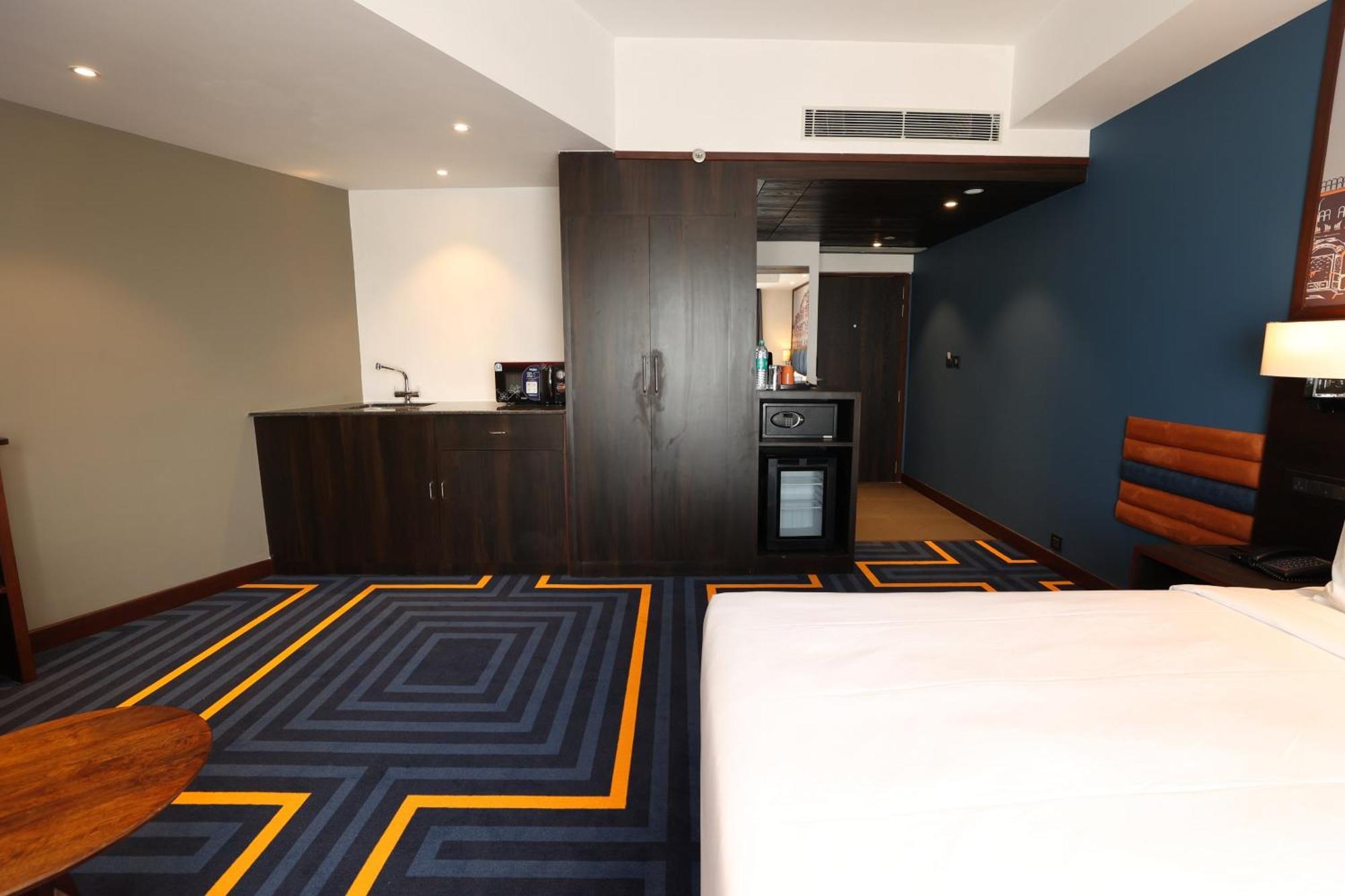 Holiday Inn Express & Suites Jaipur Gopalpura Esterno foto